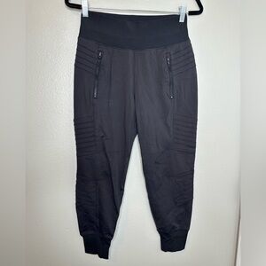 Athleta Venice Moto Jogger Black S Large Travel Sport Casual City